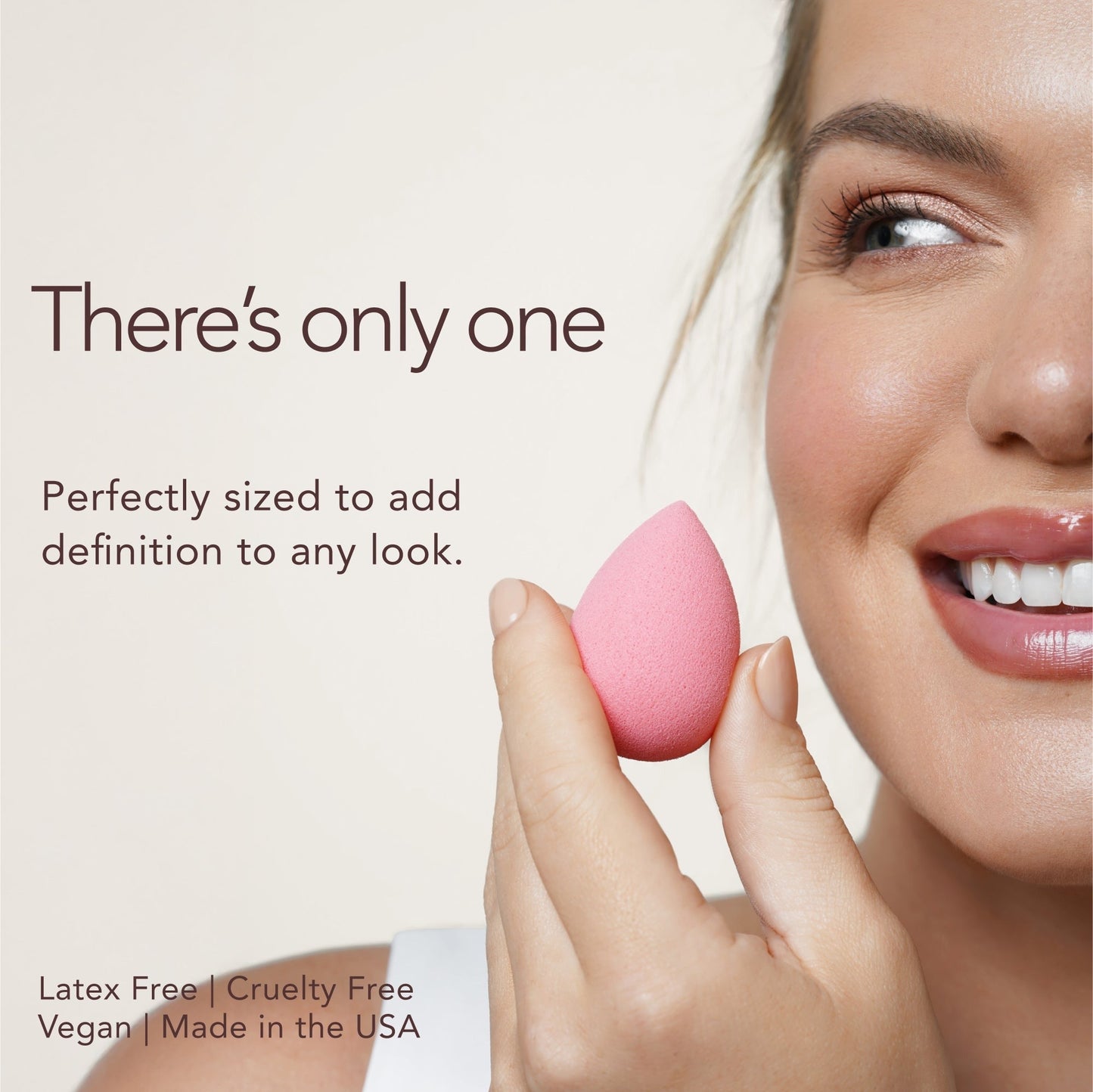 Beautyblusher Cheeky Mid-Sized Makeup Sponge